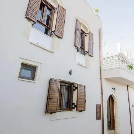 Angelos House & Hammam Vila Arkhondikí